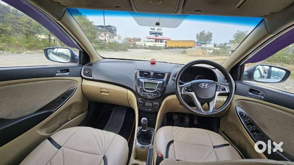 Hyundai Verna Fluidic 1.6 Vtvt Sx, 2012, Petrol