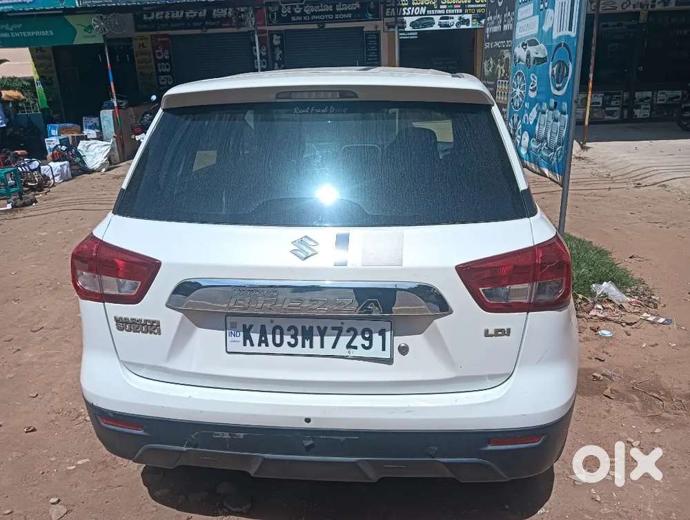 Maruti Suzuki Brezza 2016 Diesel 98000 Km Driven