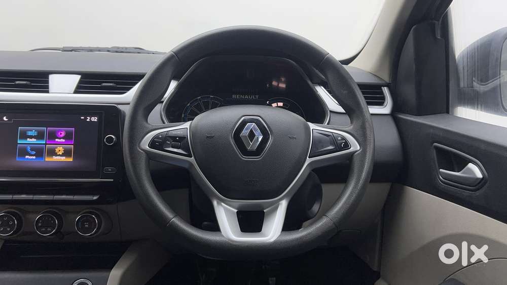 Renault Triber Rxz, 2022, Petrol