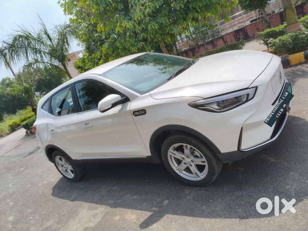 Mg Zs Ev Exclusive, 2025, Electric