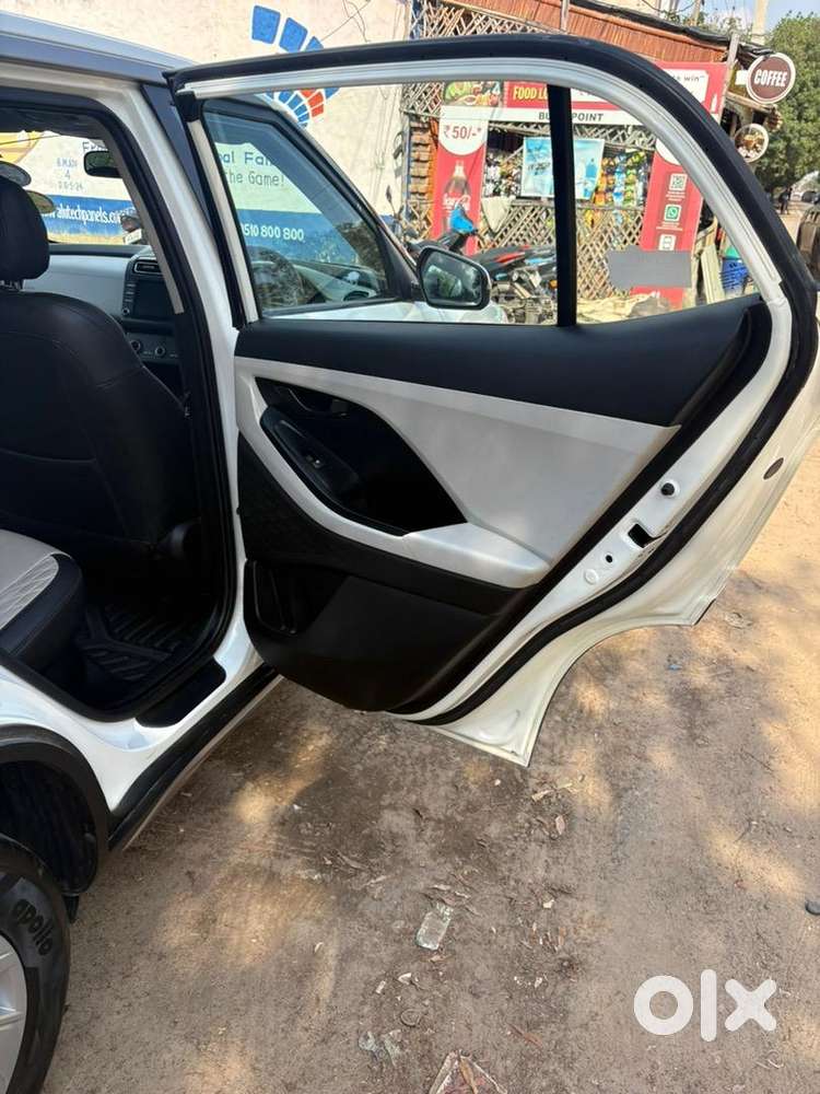 Excellent Condition 2022 Creta 28000 Driven Only