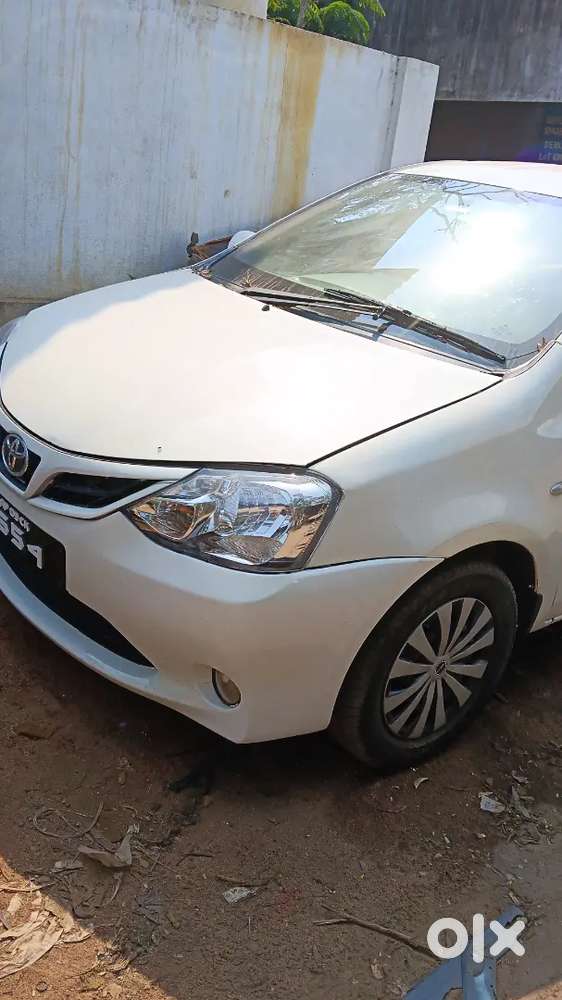 Toyota Etios Liva 2012