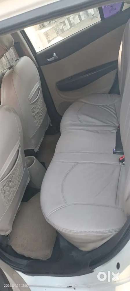 Hyundai I20 Sportz 2011