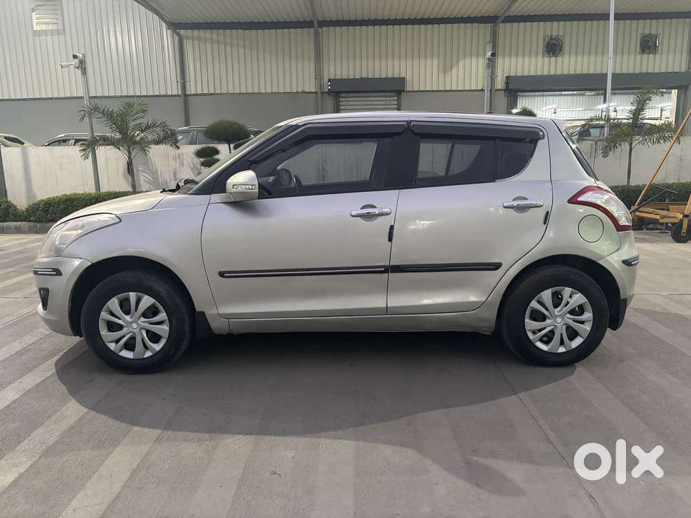 Maruti Suzuki Swift Vxi Cng, 2013, Cng & Hybrids