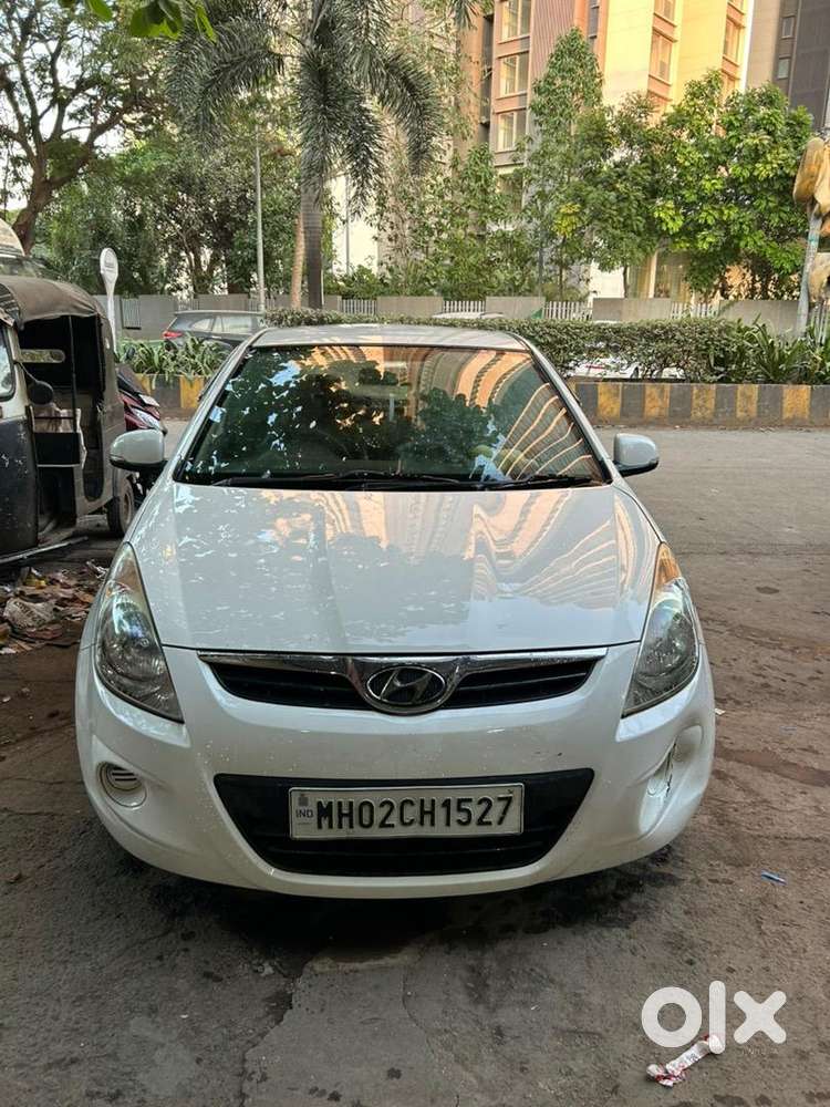 Hyundai 2012 Manual Car