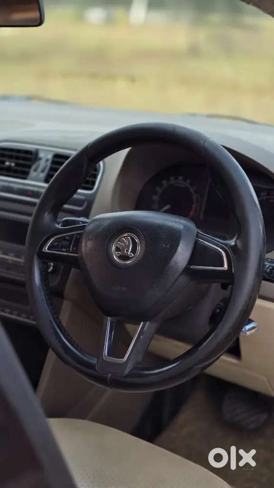 Skoda Rapid 2015 Diesel Automatic