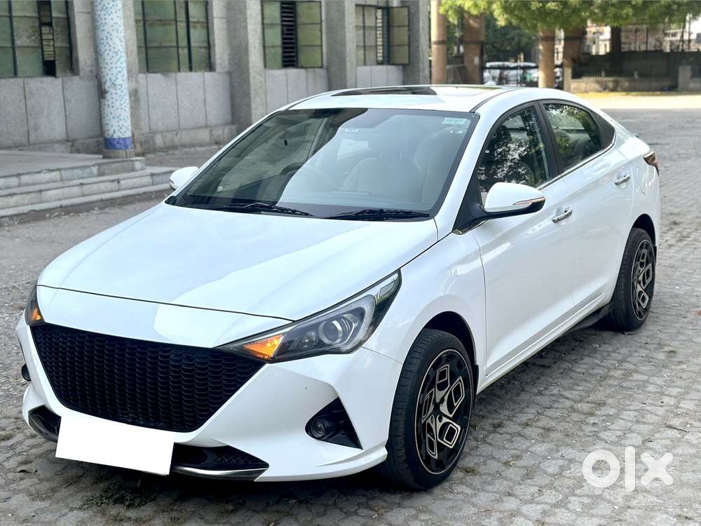 Hyundai Verna 1.5 Sx Petrol Mt, 2020, Petrol