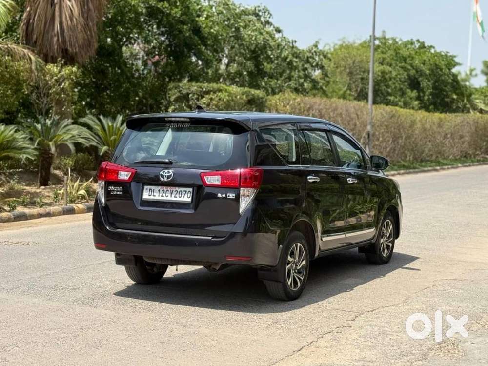 Toyota Innova Crysta [2020-ongoing] 2.4 Gx At 7 Str, 2022, Diesel