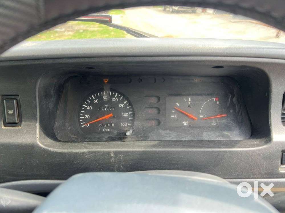 Toyota Qualis Fs 8seater, 2004, Diesel