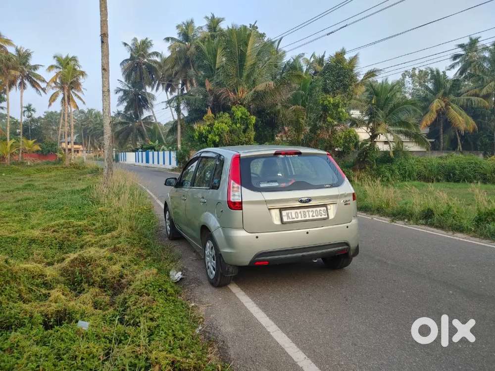 Ford Figo 2015 Diesel 60000 Km Driven