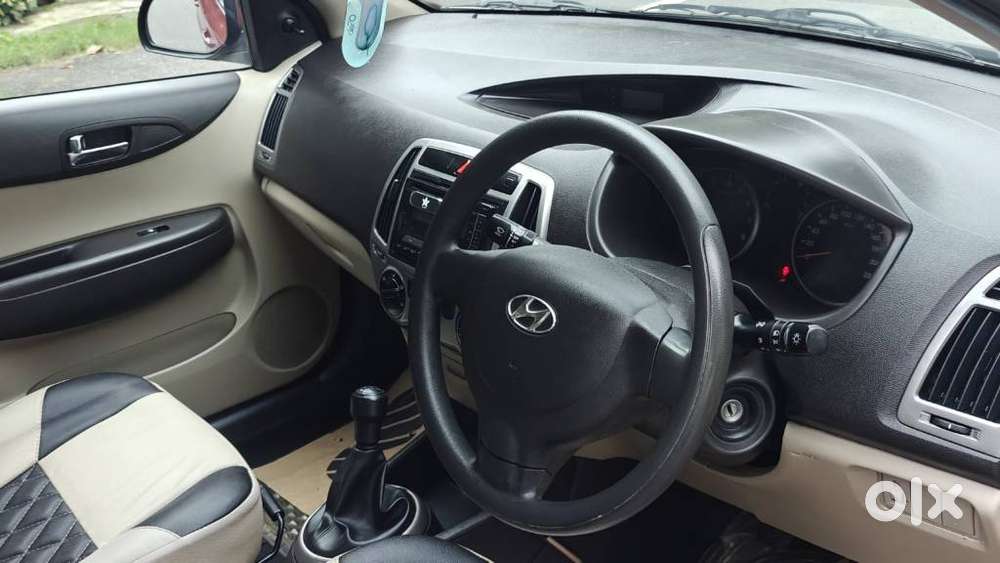 Hyundai I20 Magna 1.2 Vtvt, 2012, Petrol