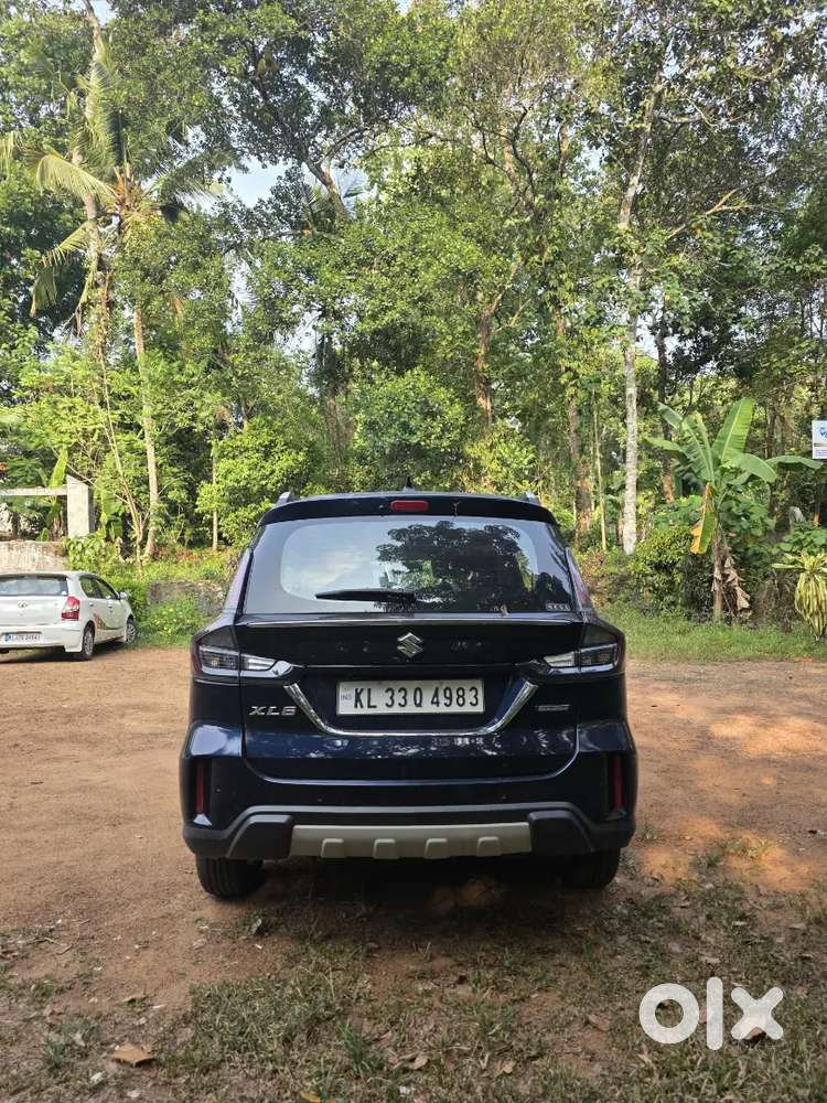 Maruti Suzuki Xl6 2023 Petrol 33100 Km Driven