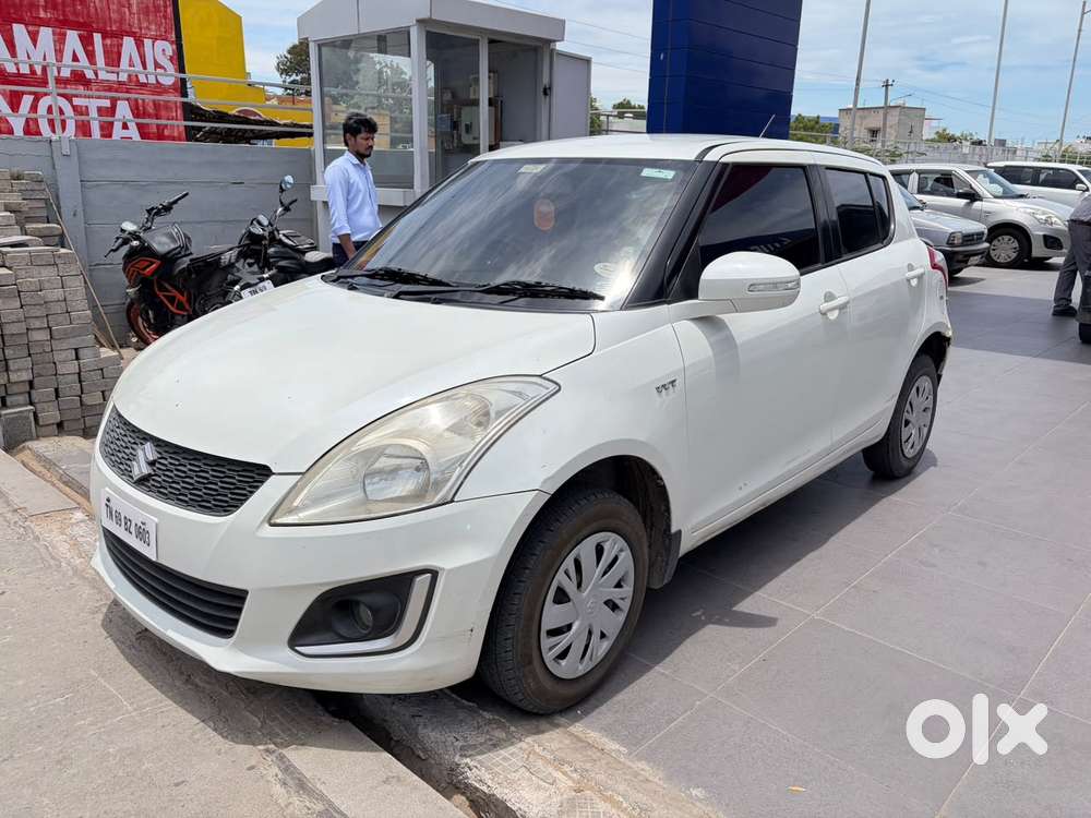 Maruti Suzuki Swift Vxi 1.2 Abs Bs-iv, 2015, Petrol