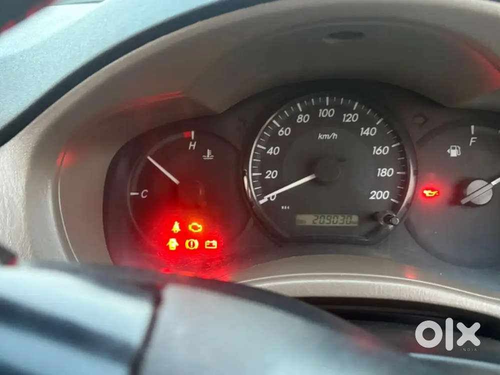 Toyota Innova 2016 (december)good Condition