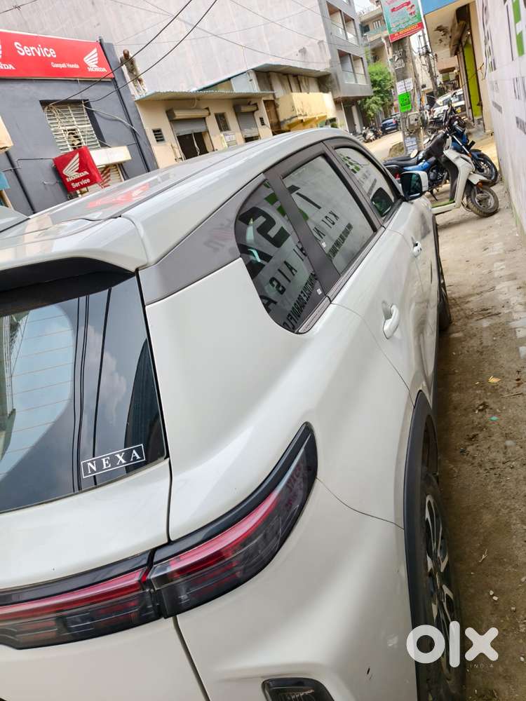 Maruti Suzuki Grand Vitara 1.5 Zeta Cng, 2025, Cng & Hybrids