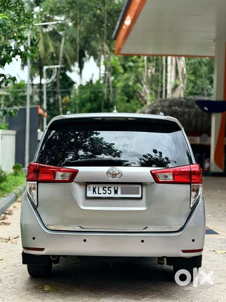Toyota Innova Crysta 2.8 Gx At 7 Str, 2017, Diesel