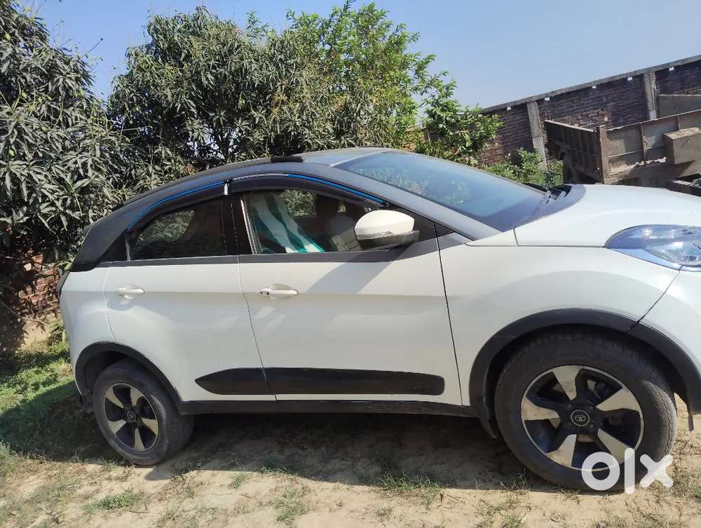 Tata Nexon 2019 Diesel 34000 Km Driven Top Model Hai