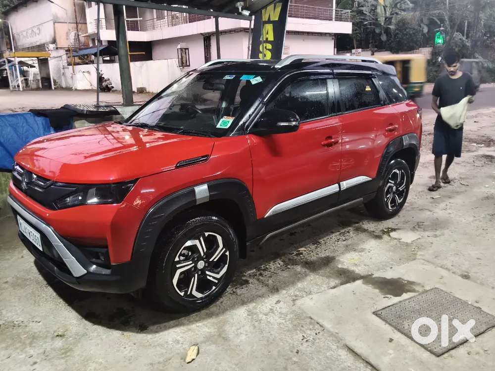Maruti Suzuki Brezza 2025 Cng & Hybrids 19800 Km Driven, Fancy Number