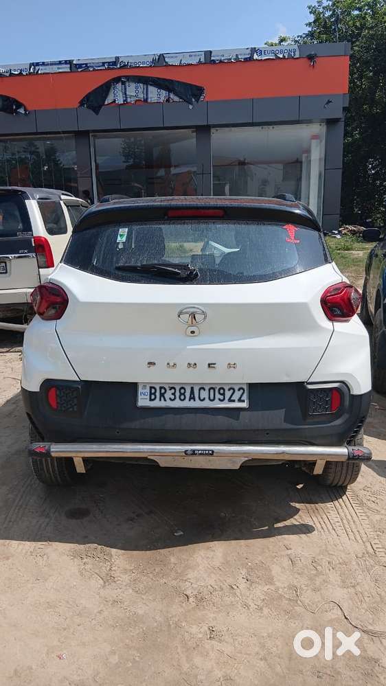 Tata Punch Creative, 2022, Petrol