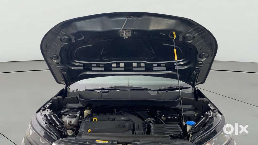 Skoda Kushaq 1.5 Tsi Style, 2022, Petrol