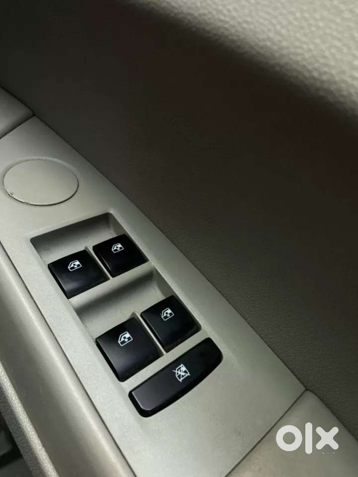Mahindra Marazzo M2, 2018, Diesel