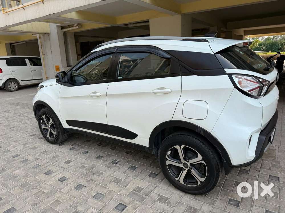 Tata Nexon Petrol 2023
