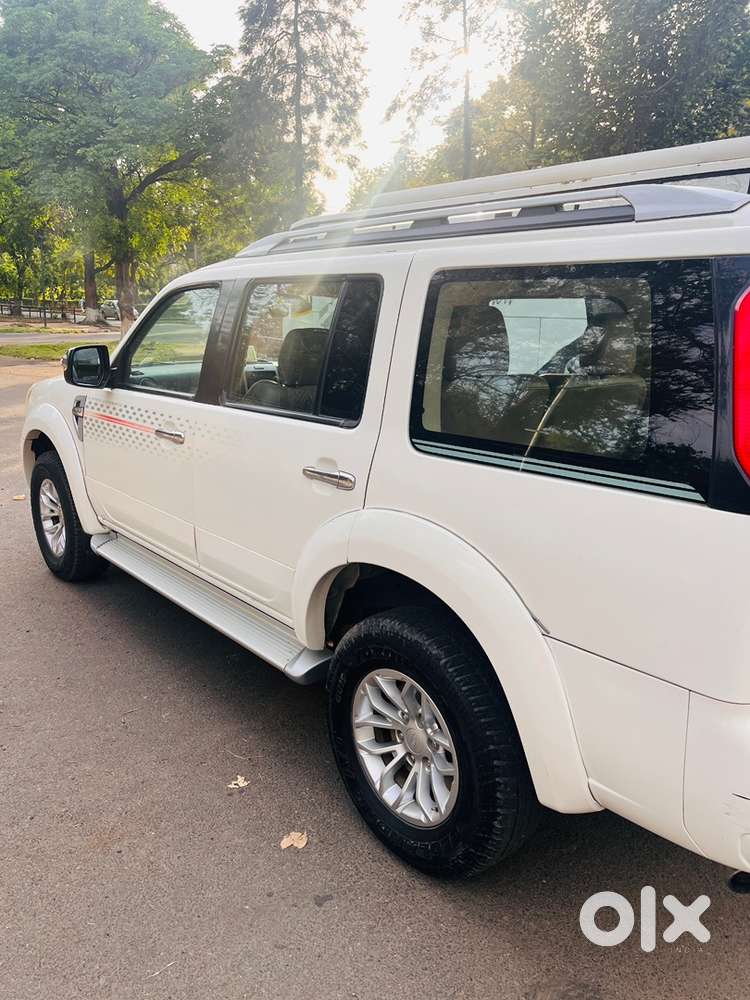 Ford Endeavour Diesel 2014