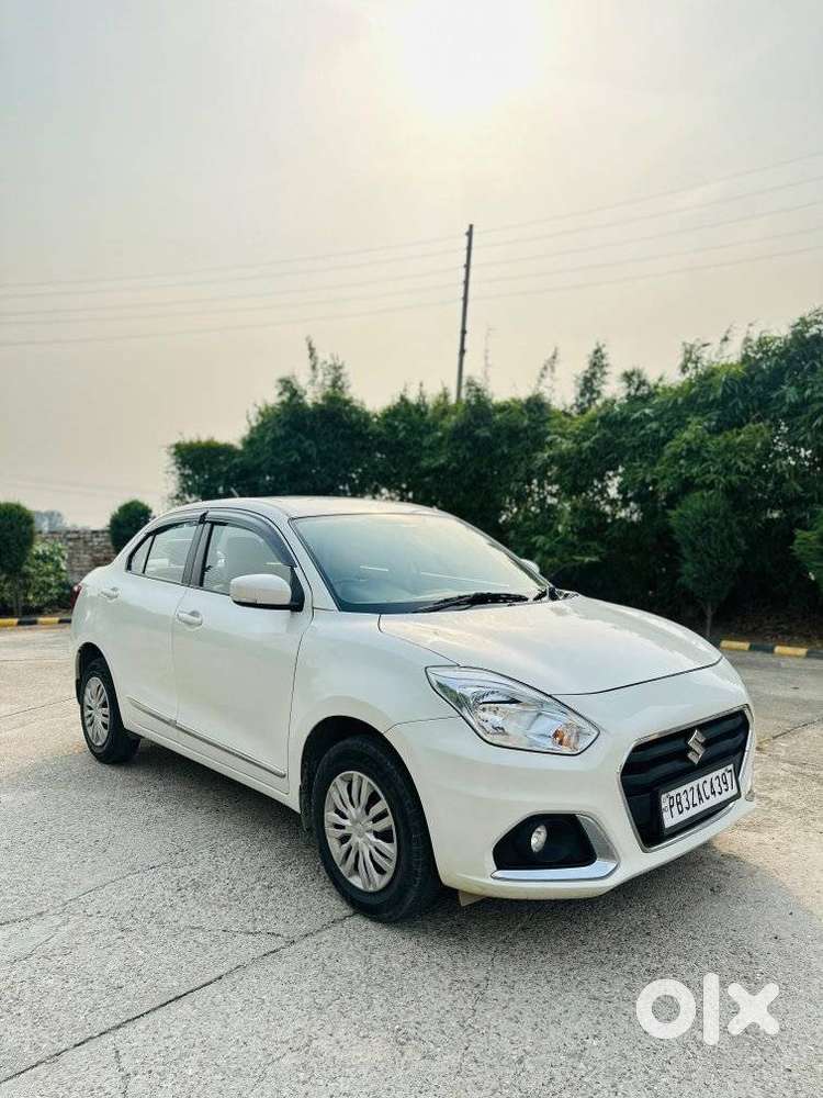 Maruti Suzuki Dzire 1.2 Vxi, 2023, Petrol