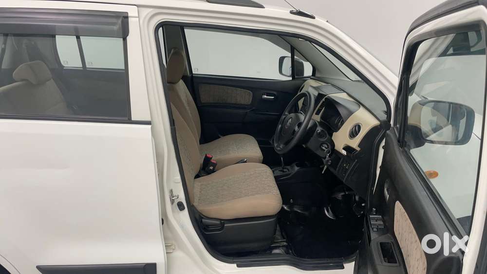 Maruti Suzuki Wagon R 1.0 Vxi Amt, 2018, Petrol