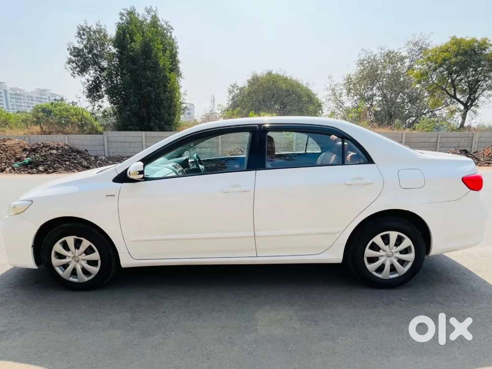 Toyota Corolla Altis [ ] 1.8 J, 2013, Petrol
