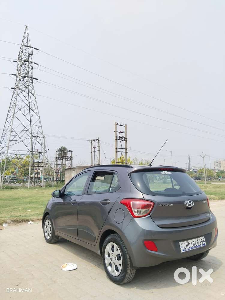 Hyundai Grand I10 2013-2016 Sportz, 2015, Petrol