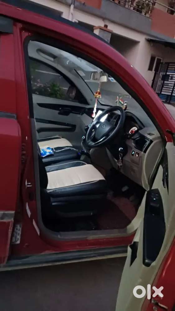 Mahindra Kuv 100 2017 Petrol Well Maintained