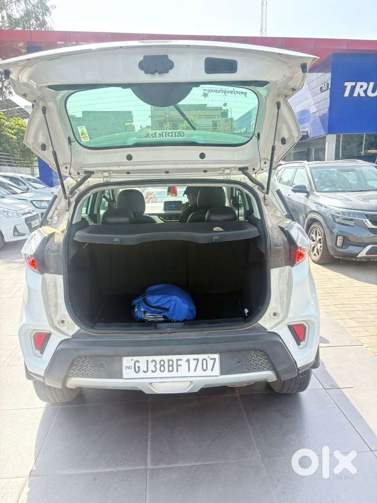 Tata Nexon 1.2 Revotron Xz Plus, 2023, Petrol