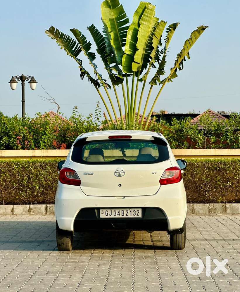 Tata Tiago 1.2 Revotron Xt (o), 2017, Diesel