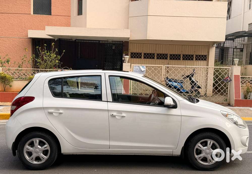 Hyundai I20 2012-2014 Asta Optional With Sunroof 1.2, 2011, Petrol