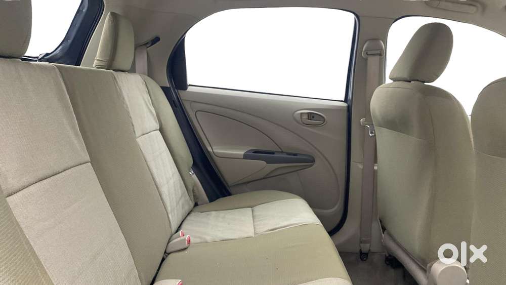 Toyota Etios Liva 2014-2016 G, 2015, Petrol