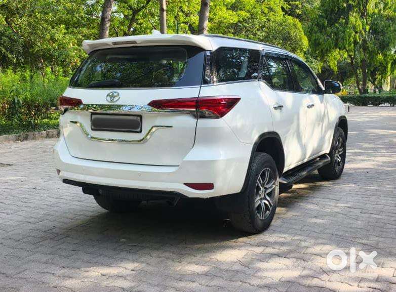 Toyota Fortuner 4x2 At 2.8 Diesel, 2019, Diesel