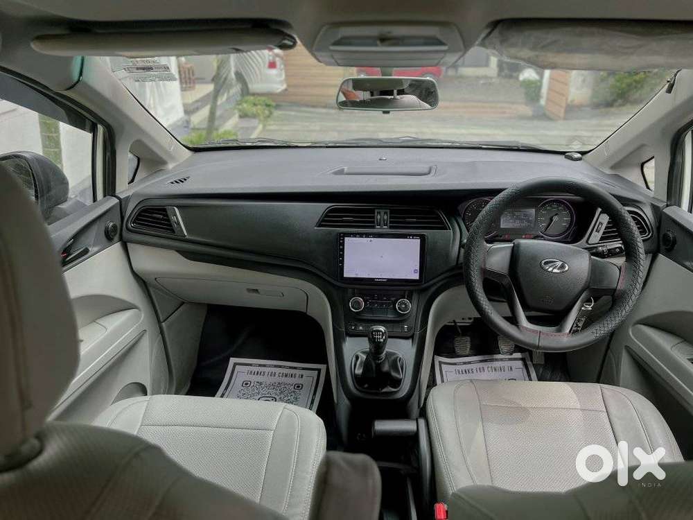 Mahindra Marazzo M2, 2022, Diesel