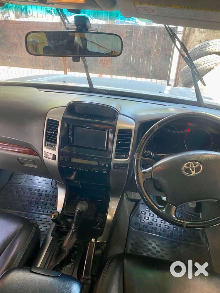 Toyota Land Cruiser Prado 2006 Model Car Available