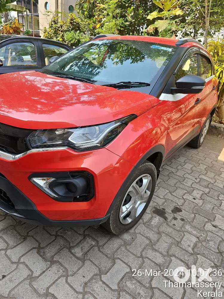 Tata Nexon Xm Petrol 2021