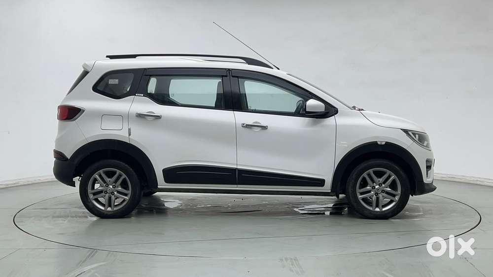 Renault Triber Rxz, 2020, Petrol