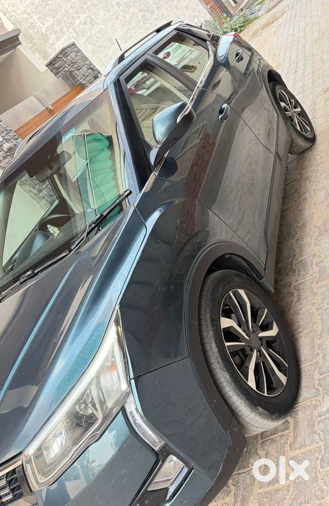Mahindra Xuv300 W8 (o)diesel Manual 2020