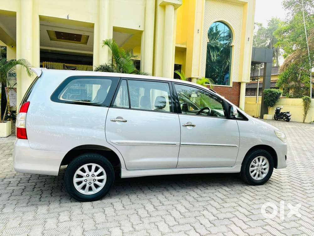 Toyota Innova 2.5 Vx 7 Str Bs-iii, 2013, Diesel