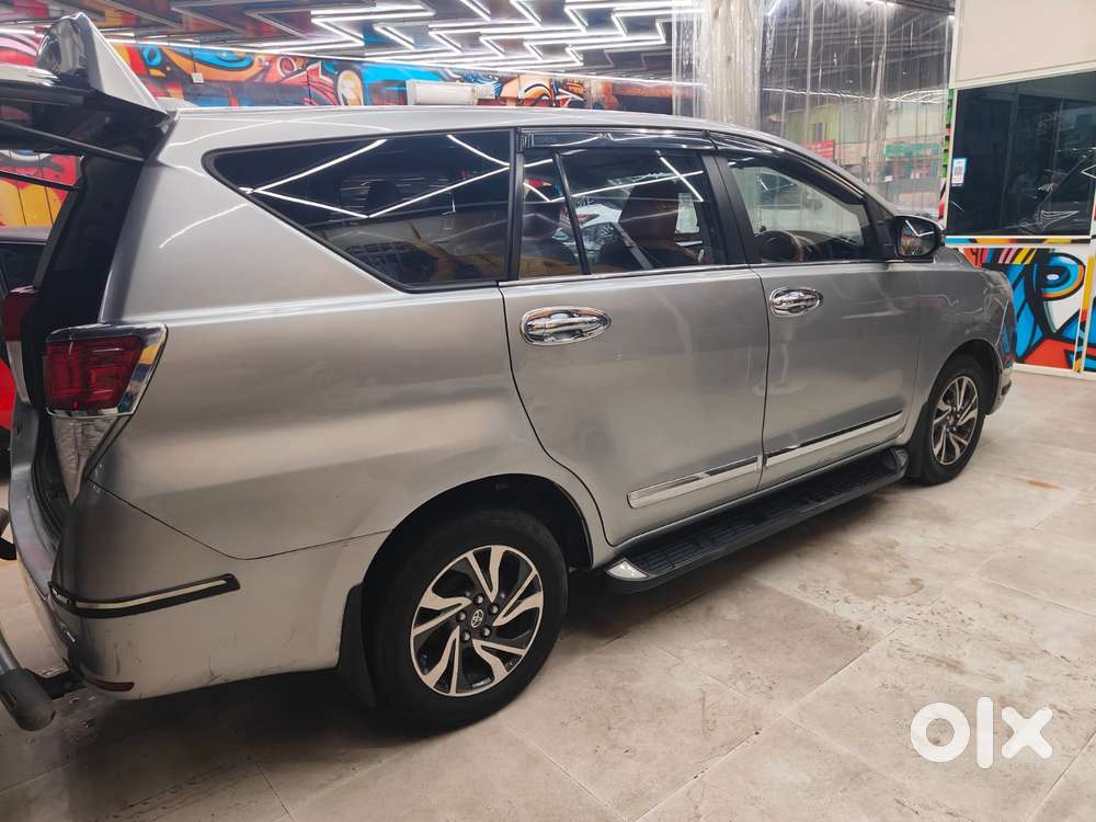 Toyota Innova Crysta 2.4 G Mt 8s, 2021, Diesel