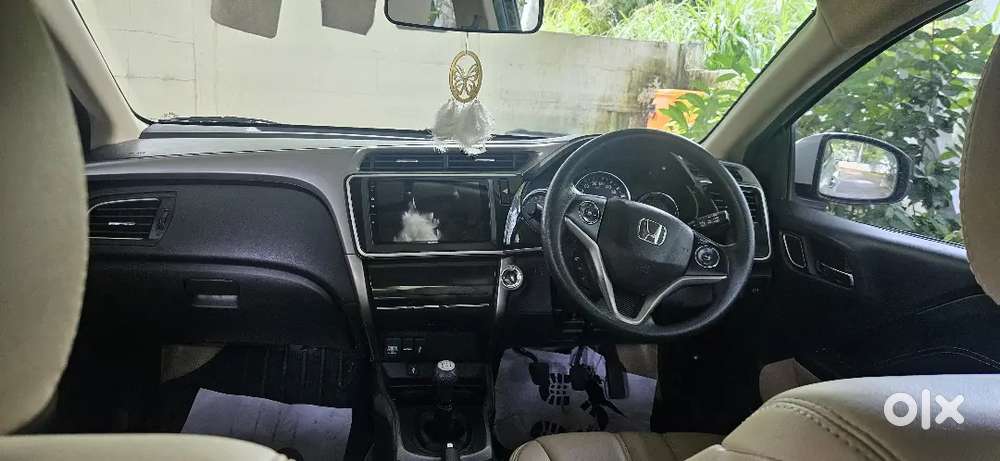 Honda City 1.5 V 2018