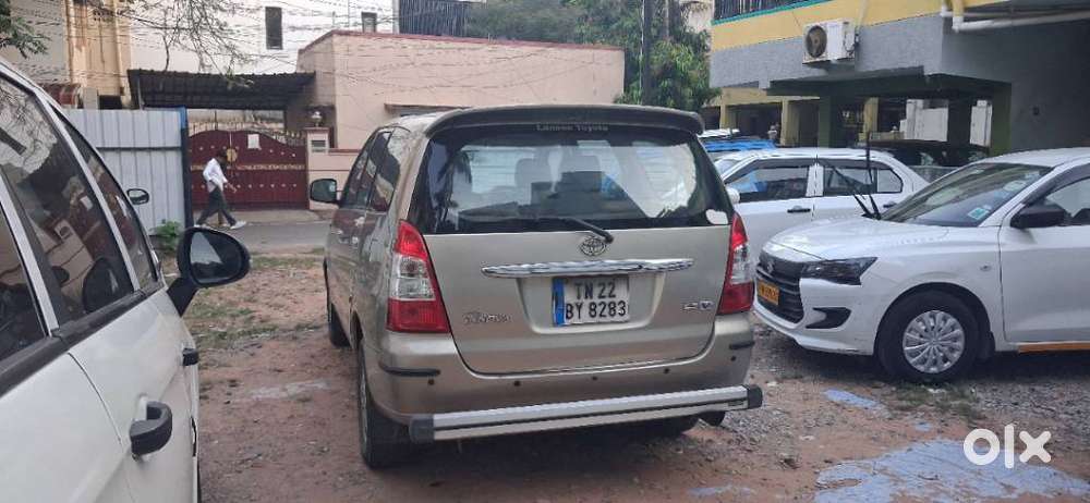 Toyota Innova 2.5 V 7seater Crysta Edition, 2008, Diesel