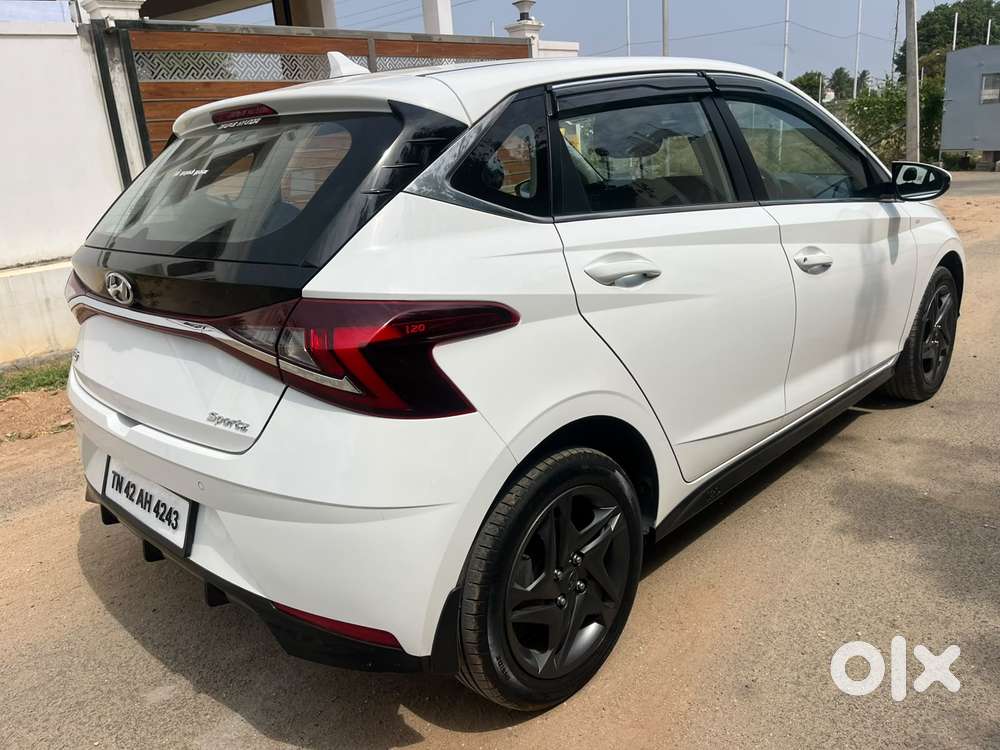 Hyundai I20 Sportz 1.2 Mt Dual Tone, 2021, Diesel