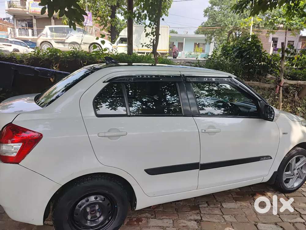 Maruti Suzuki Dzire 2013