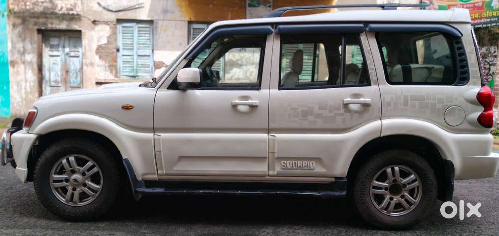 Mahindra Scorpio Vlx 4wd Bsiv, 2014, Diesel