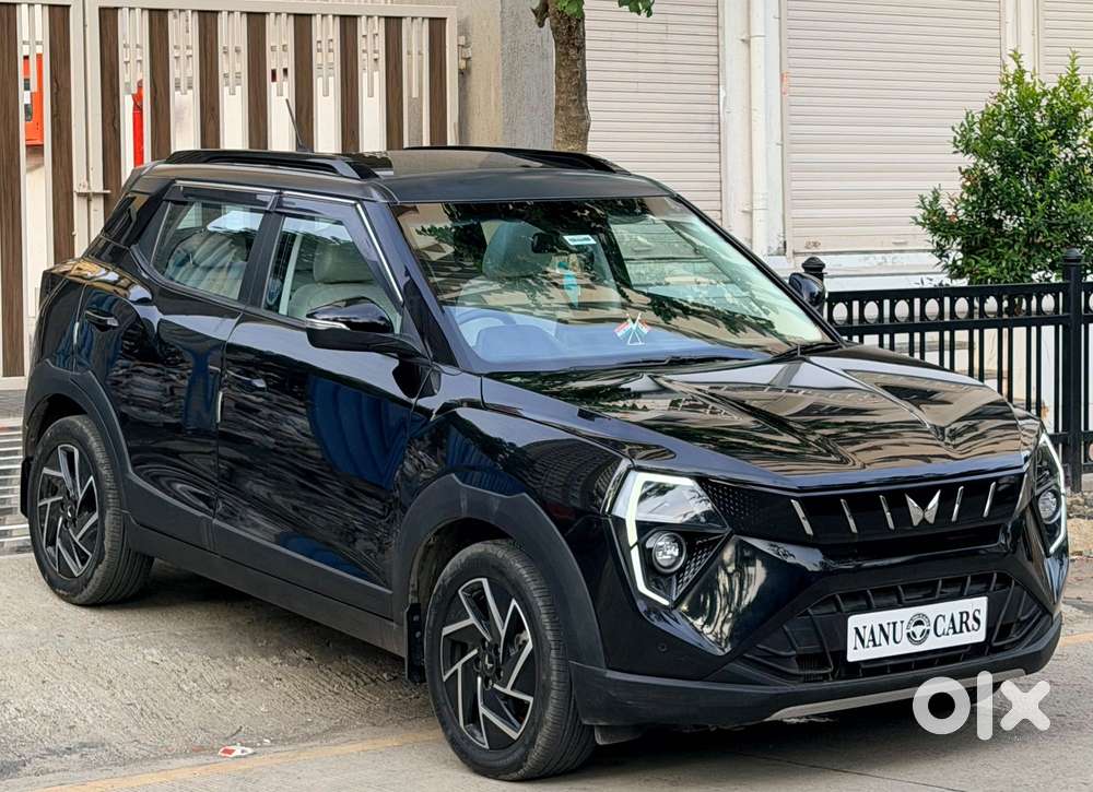 Mahindra Xuv 3xo Ax7 Diesel Mt, 2025, Diesel